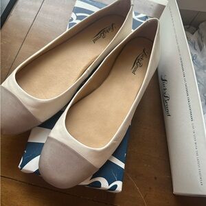 Lucky Brand leather flats